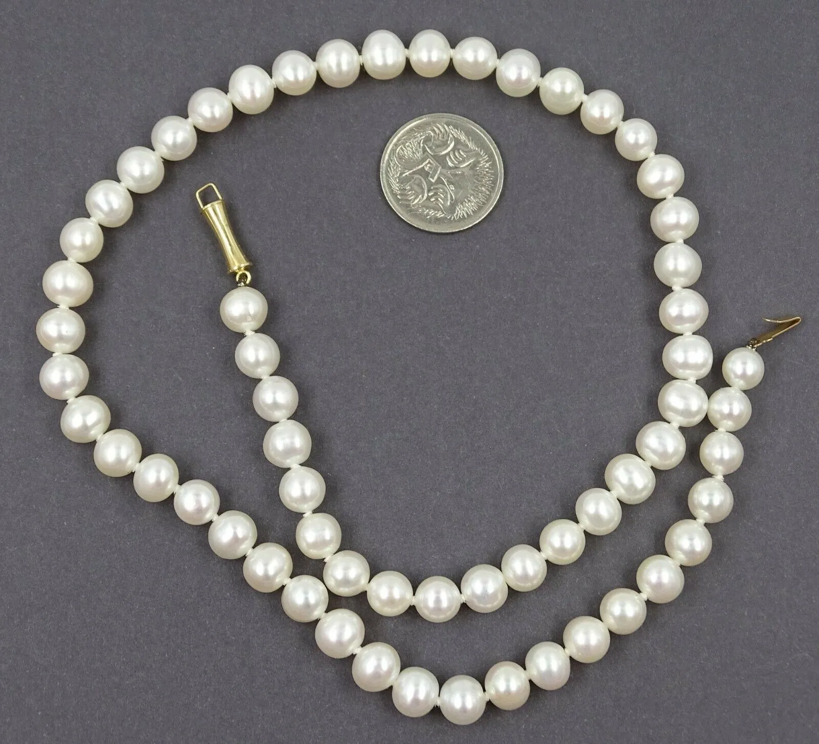 Freshwater Pearl Necklace with 14ct Yellow Gold Clasp