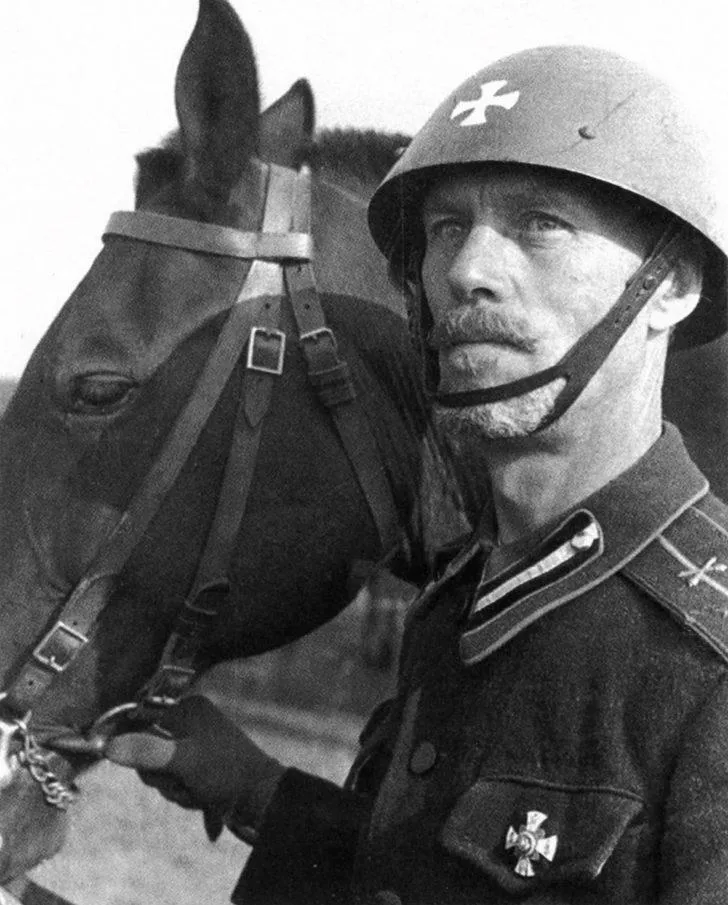 Original Czech WWII Vz32 / M32 "Egg-Shell" Russian Protective Corps Issued Steel Helmet