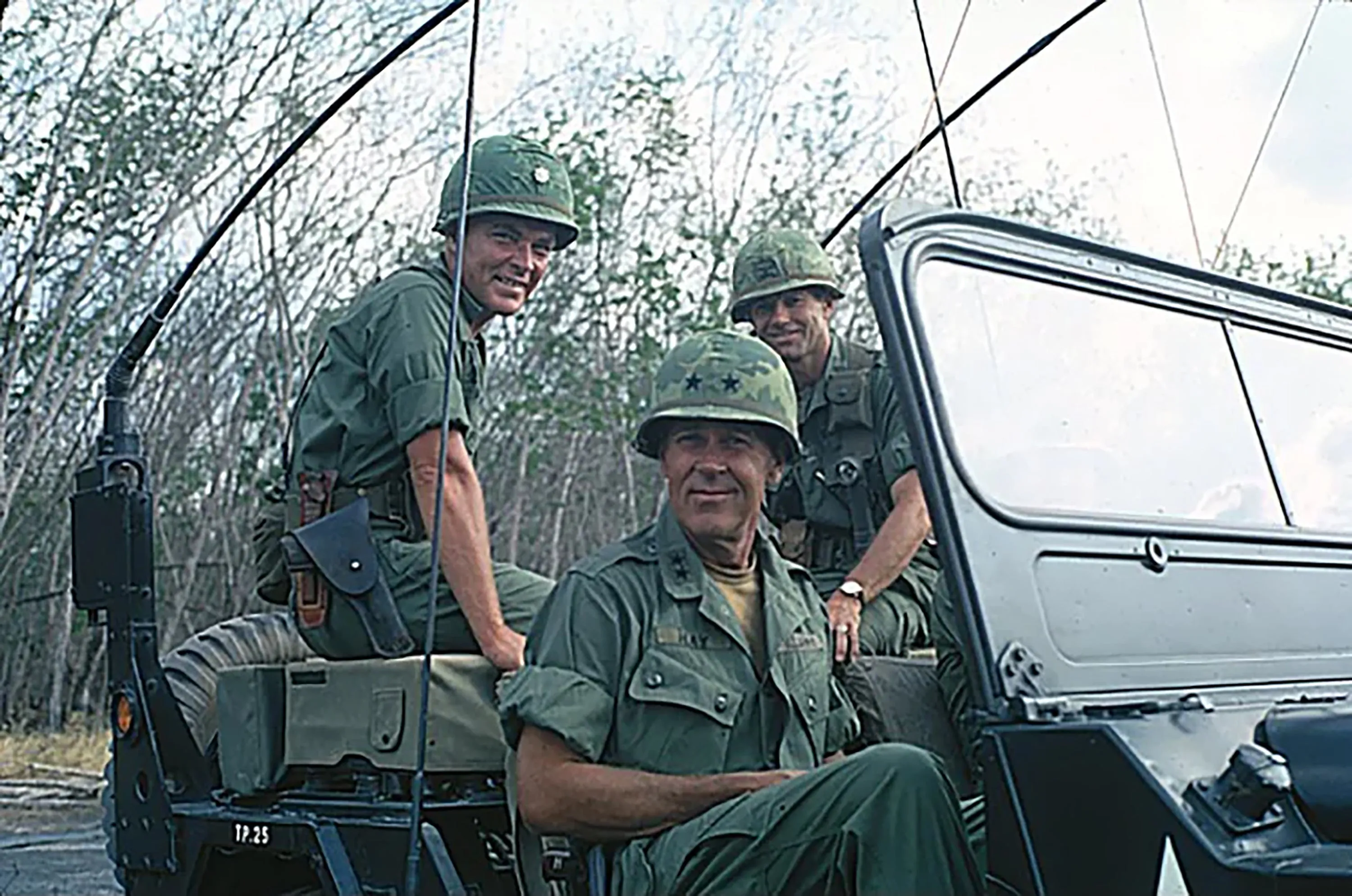 Original U.S. Vietnam War Lieutenant General John Hancock Hay 1st Infantry Division Commander Uniform - Distinguished Service Cross Recipient