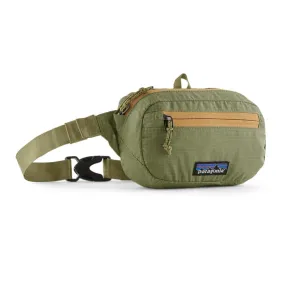 Patagonia Ultralight Black Hole Mini Hip Pack - Buckhorn Green Patagonia Ultralight Black Hole Mini Hip Pack - Buckhorn Green