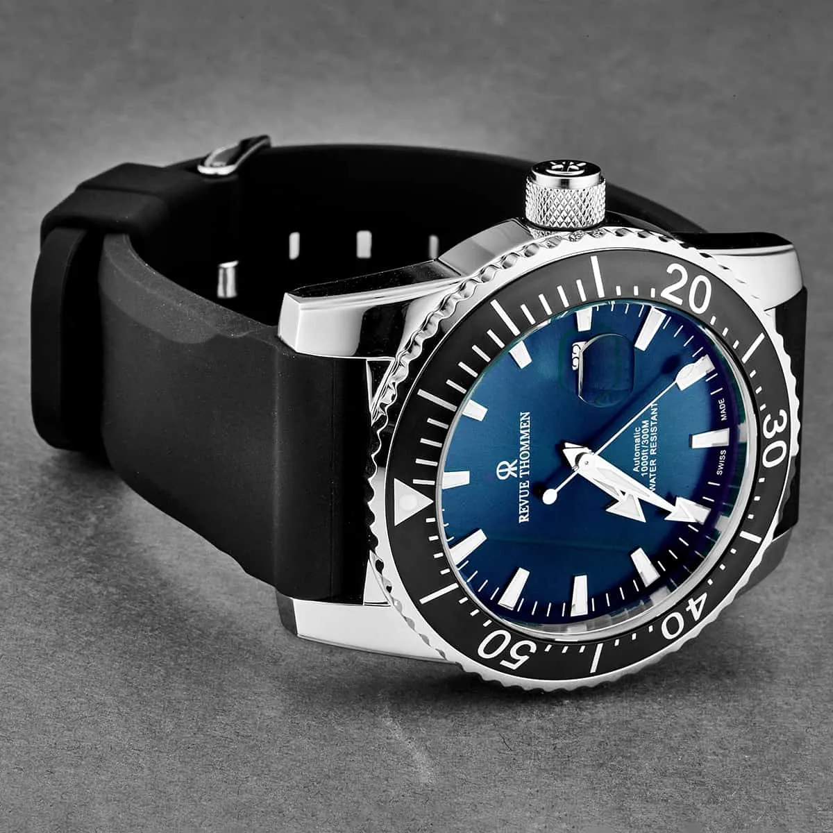 Revue Thommen Men's 17030.2525 'Diver' Blue Dial Rubber Strap Swiss Automatic Watch