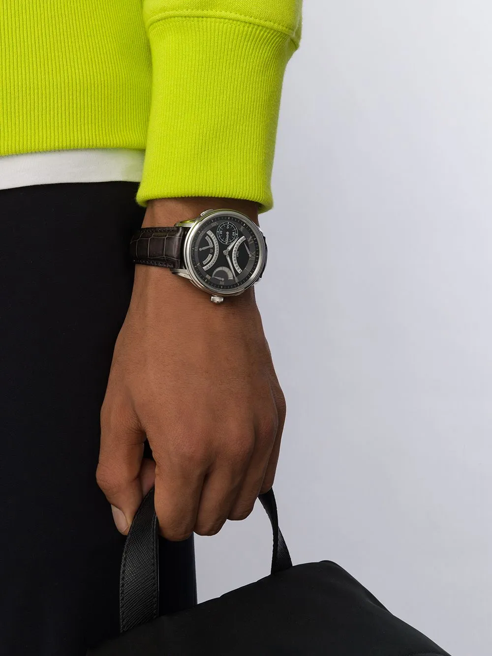 Rétrograde watch