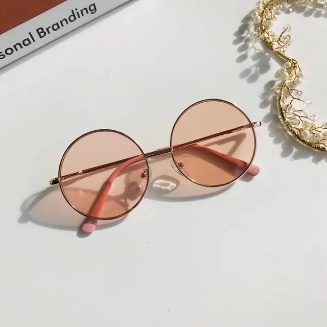 The Glass Essay - Dark Academia Retro Round Sunglasses