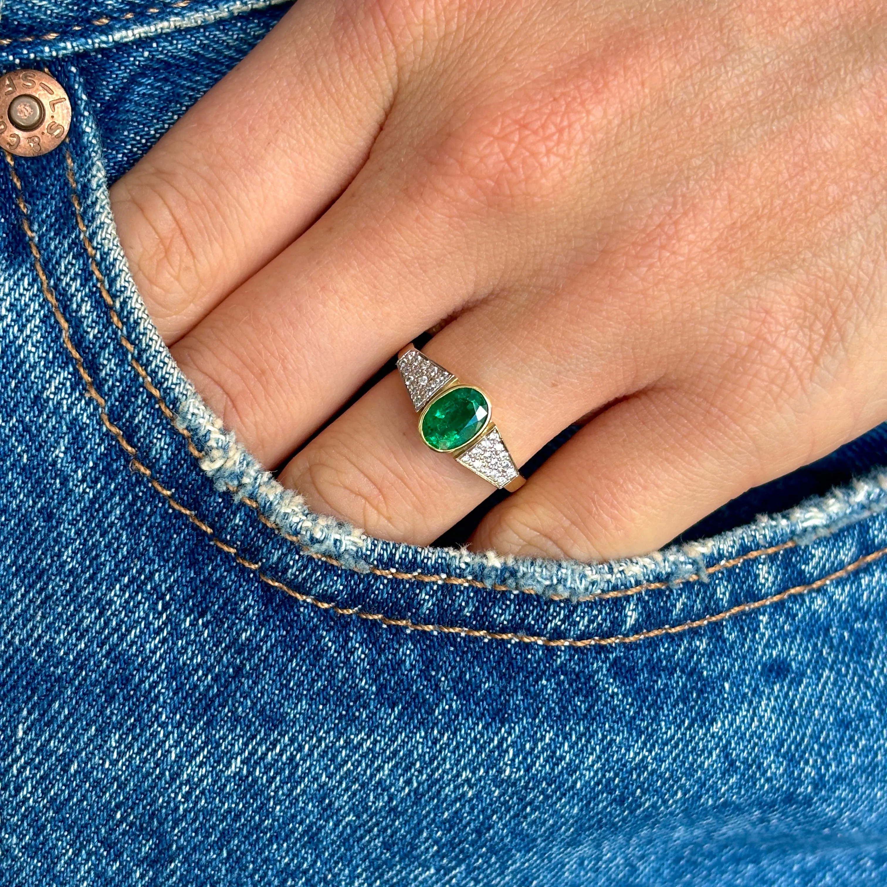 Vintage, 1970s inspired emerald & diamond ring