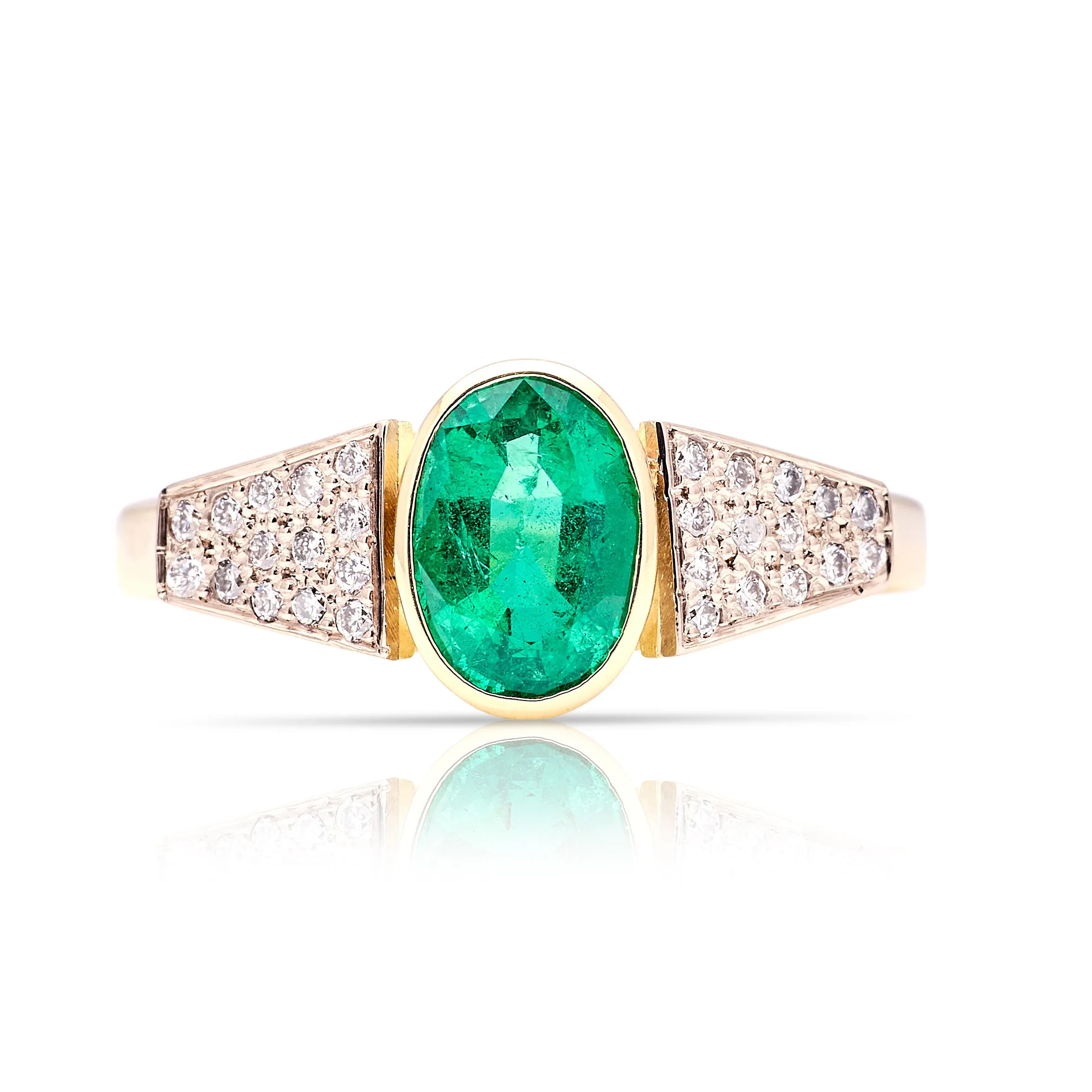 Vintage, 1970s inspired emerald & diamond ring