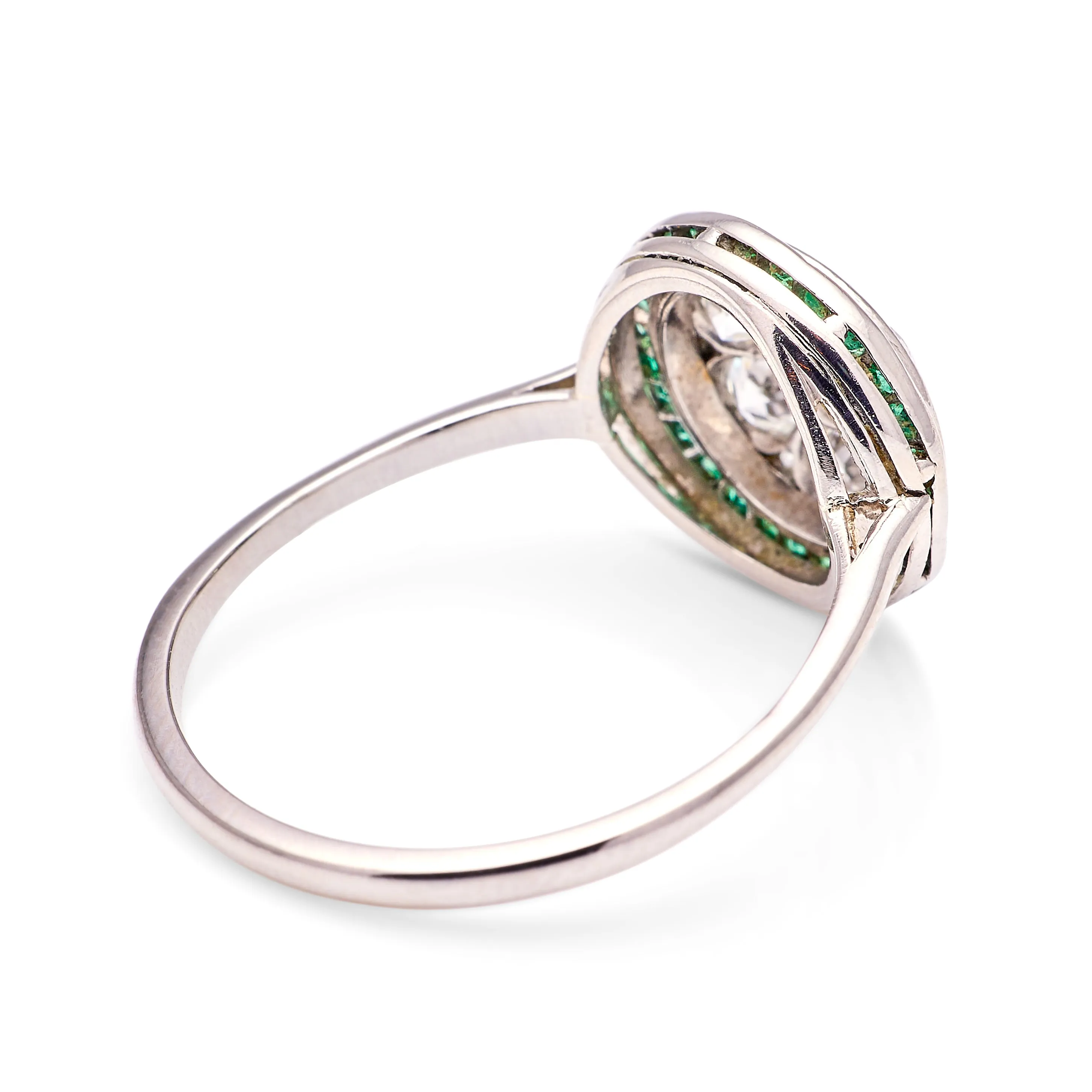 Vintage, Art Deco emerald & diamond target cluster ring